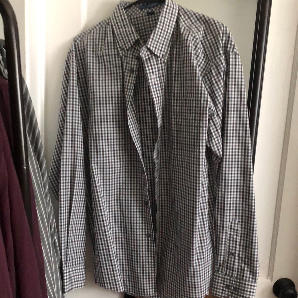 Like new long sleeve shirt